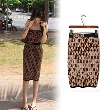 下殺 范思哲同款VersaceT恤范思哲純色金線刺繡美杜莎頭像男士休閑潮圓 歷史價格詳細信息