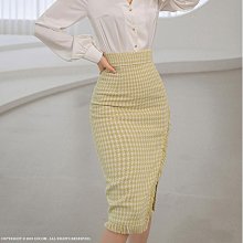 正韓空運 Cocom no.15854 金鏈裝飾H字及膝裙/長裙 22DEC 歷史價格詳細信息