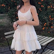 法式溫柔氣質木耳邊V領純欲風上衣女早春款設計感小眾辣妹短款T恤 歷史價格詳細信息