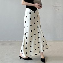 Charlotte 法式復古高腰絲絨半身裙 修胯直筒裙 開叉一步裙 冬季加絨加厚 絲絨感半身裙【CHSK127】 歷史價格詳細信息