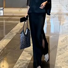 今年流行黑色小包包女2022秋冬新款潮百搭斜挎包時尚手提包餅干包【爆款特賣】 歷史價格詳細信息