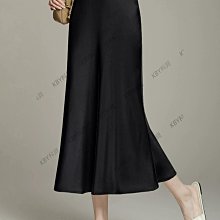 2024新款高級感緞面性感比基尼泳衣女掛頸露背小胸聚攏泡溫泉泳裝 歷史價格詳細信息