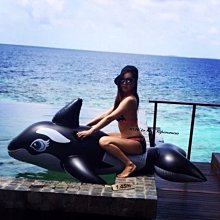 ++1026++歐美 休閒度假海邊沙灘泳池 超大草莓巧克力甜點甜甜圈 加大款充氣浮圈救生圈 造型戲水游泳圈 歷史價格詳細信息