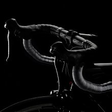 【單車元素】Tusk cross race cage 塑鋼水壺架 水壺架 盾牌 防滑 質感 亮光 亮面 黑紅 歷史價格詳細信息