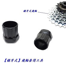 【工具宅】飛碟型廣角高亮 庭院戶外防水太陽能LED燈 黑殼/暖光/1入 歷史價格詳細信息