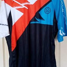 意大利製造寵物狗服裝（ 僅剩最後一件） 全新品 歷史價格詳細信息