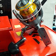 【欣の店】DAIWA 最新款 CROSSFIRE 紡車式捲線器 2000型 價格比較,價格查詢,歷史價格詳細信息
