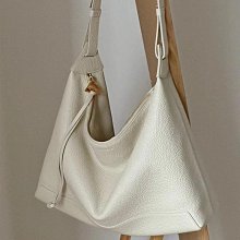 女生單肩大流浪包 鏈條斜背包高級感小包包女 新款菱格鏈條包小眾質感百搭斜挎包-予你優選 歷史價格詳細信息