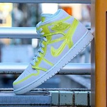 AIR JORDAN 1 MID AJ1 Digital 復古 中幫 粉綠紅 運動 籃球鞋 555112-102 女款 歷史價格詳細信息