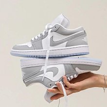 【代購】Nike Air Jordan 1 Low 金屬飛翼 黑 酒紅 低幫休閒籃球鞋 DB6491-600-台之星代購 歷史價格詳細信息