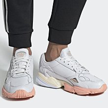 Adidas Originals Falcon W 復古 麂皮 黑粉灰白 慢跑鞋 老爹鞋 女鞋 BB9173 歷史價格詳細信息