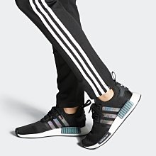 adidas 休閒鞋 NMD_R1 黑白 綠 紅 Boost 愛迪達 三葉草 男女鞋 【ACS】 FY2425 歷史價格詳細信息