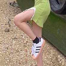 【小熊海外購】adidas Originals Superstar 米白 休閒滑板 CG6010潮鞋 歷史價格詳細信息