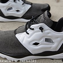 REEBOK FURYLITE SLIP CONTEM V69108 黑色 輕量 女款 歷史價格詳細信息