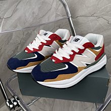 NEW (40 Count) BCW Brand Foldable Card Stands- Holder Display 歷史價格詳細信息