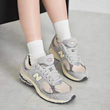 NEW BALANCE 休閒鞋 NB 2002R 奶油白銀 復古 男女 M2002RCC 歷史價格詳細信息