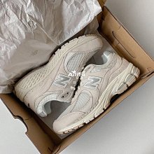 NEW BALANCE 休閒鞋 2002R 米色 情侶 男女 M2002RSC 歷史價格詳細信息