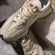 〔近全新〕New TOEIC多益新制黃金團隊5回全真試題+詳解 /洪鎮杰/ 李住恩/ NEXUS多益研究所 歷史價格詳細信息