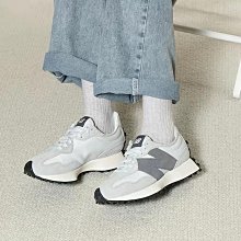 【BETOO潮鞋】New Balance NB 327 新款全黑色 復古 做舊 麂皮 男女同款 休閒鞋慢跑鞋 U327WCD 歷史價格詳細信息