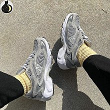 【BETOO潮鞋】New Balance 725 NB725 老爹鞋 慢跑鞋 黑 ML725R 灰 ML725P 銀白 ML725B 歷史價格詳細信息