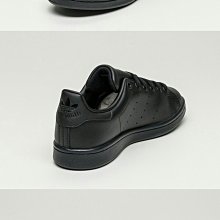 {全新正品現貨} ADIDAS SUPERSTAR FX4685 歷史價格詳細信息