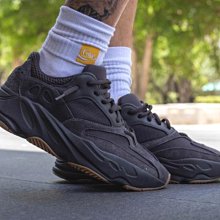 [Butler] 優惠代購 Yeezy boost 350 v2 Cinder 黑魂 2 FY2903 歷史價格詳細信息
