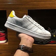 ADIDAS X POKEMON 男生 寶可夢短袖上衣 皮卡丘 S號 3002 歷史價格詳細信息