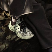 【S.M.P】ADIDAS X PHARRELL WILLIAMS HU NMD 粉 男 菲董 GY0088 歷史價格詳細信息