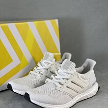 adidas 慢跑鞋 Ultraboost 1.0 白 全白 Boost OG 愛迪達 男鞋 【ACS】 HQ4202 歷史價格詳細信息
