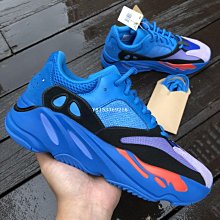 Yeezy Boost 700 MNVN “Orange”黑灰 反光 撞色 耐磨 跑步 慢跑鞋 FY3729 男女鞋 歷史價格詳細信息