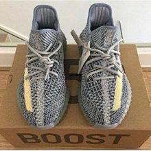 【正品】Adidas Yeezy  Boost  350 V2 Triple White  白冰淇淋 休閒運動跑潮鞋 歷史價格詳細信息