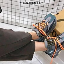 【小熊海外購】Adidas YEEZY BOOST 700 V2 “STATIC”白灰 3M反光 厚底 增高 耐磨 慢跑 歷史價格詳細信息