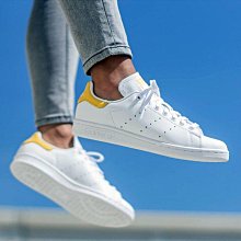 【老夫子】Adidas Stan Smith W 情人節 白 紅 G27893鞋 歷史價格詳細信息