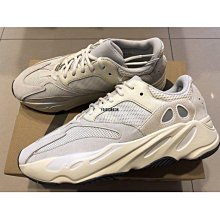 【小熊海外購】Adidas YEEZY BOOST 700 V2 “STATIC”白灰 3M反光 厚底 增高 耐磨 慢跑 歷史價格詳細信息