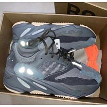 【小熊海外購】Adidas YEEZY BOOST 700 V2 “STATIC”白灰 3M反光 厚底 增高 耐磨 慢跑 歷史價格詳細信息