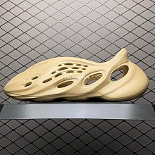 Adidas Yeezy Foam Runner Ochre 奶茶 GW3354 歷史價格詳細信息
