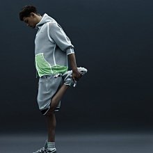 RAF SIMONS X STERLING RUBY MA1 飛行夾克 藝術與時尚的代表作 美國藝術家與比利時設計師的當代穿的藝術品，生產不到10件！ 歷史價格詳細信息