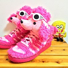 Jeremy Scott Moschino 詼諧幽默鬼才創意總監招牌作品 adidas original Paul Saint Celine 歷史價格詳細信息