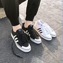 【Luxury】Adidas YEEZY BOOST 350 V2 SYNTH  淡粉紅色調 反光鞋帶 亞州限定色 歷史價格詳細信息