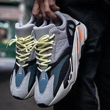 【正品】Adidas Yeezy Boost 700 "Wave Runner" 愛迪達灰藍皮革休閒百搭慢跑鞋B75571 歷史價格詳細信息