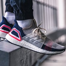 Adidas Ultra Boost 19 跑鞋 男女鞋 全黑 G27508 / EF1345 歷史價格詳細信息