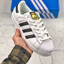 【風口潮流】Adidas Samba 三葉草 貝殼頭休閒運動鞋＊EU35~44。S30817 歷史價格詳細信息