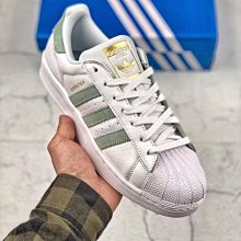 【風口潮流】Adidas Samba 三葉草 貝殼頭休閒運動鞋＊EU35~44。S30817 歷史價格詳細信息