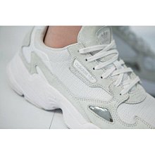 【小熊海外購】全新Adidas NMD R1 W Pink White Gum 粉 白 膠底 BB7588 歷史價格詳細信息