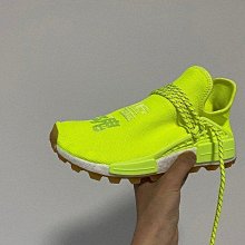 Adidas NMD Hu Pharrell x BBC Blue Plaid EF7387 菲董 代購附驗鞋證明 歷史價格詳細信息