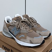 New Balance 沙灘拖鞋 白彩虹 休閒運動涼拖 男女鞋 SDL7501N 歷史價格詳細信息