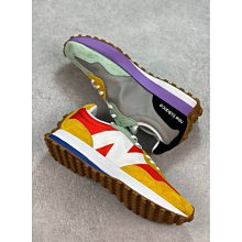 [New Balance]雙色拼接棒球外套_女性-灰白色_灰白色_UJ31551GIE 歷史價格詳細信息