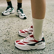 現貨  特價 韓國男士專用乳貼防凸點夏季超薄隱形無痕透氣乳頭運動胸貼 歷史價格詳細信息