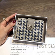 卡包錢包一體包女短款2022新款韓版簡約復古大容量百搭折疊零錢夾~特價 歷史價格詳細信息