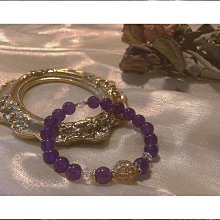 天然烏拉圭紫水晶手鍊 .規格11mm、重35.8g. 顏色鮮豔紫 濃郁的紫色 愛情守護石 紫氣東來！ 歷史價格詳細信息